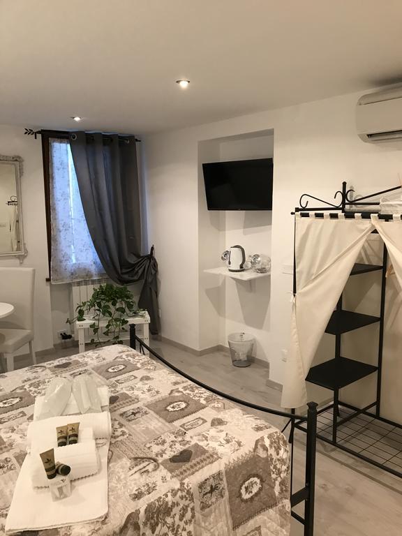 Veronetta Suites Verona Exterior photo